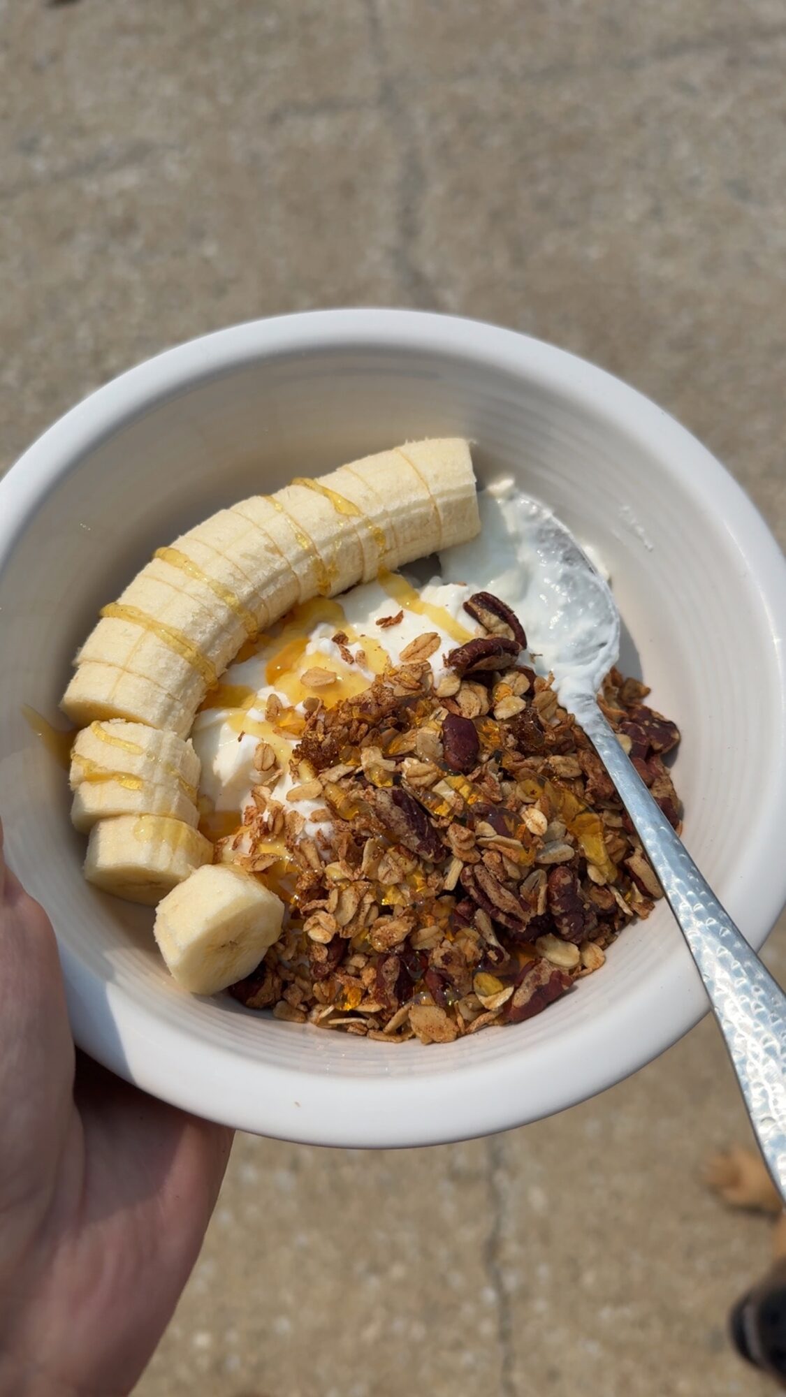 Yogurt with granola